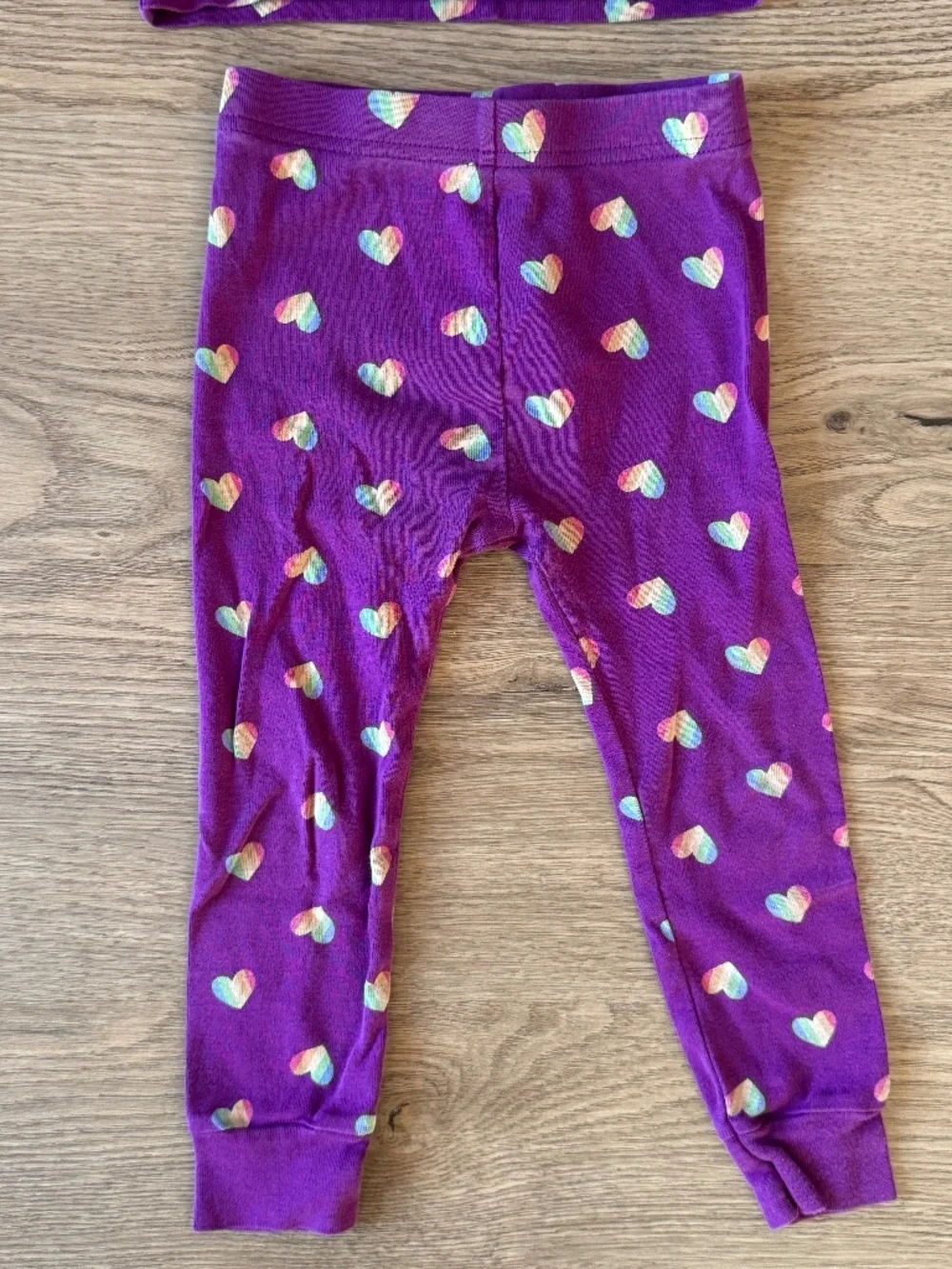 Old Navy Purple Rainbow Heart Pajama Set Girls Size 3T 2 Piece Cotton Sleepwear